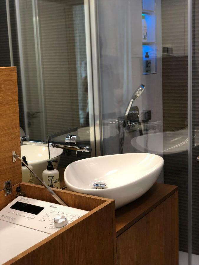 Dobrobeat Apartment Bratislava Bagian luar foto